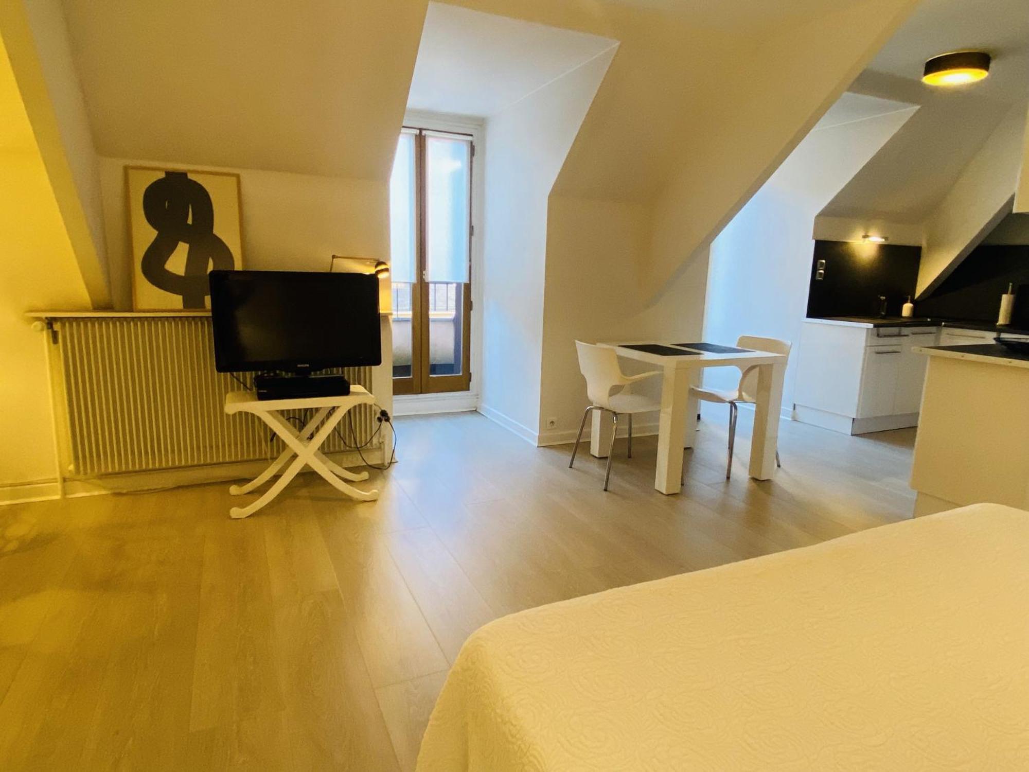Grand De Standing Hyper Centre Apartment *